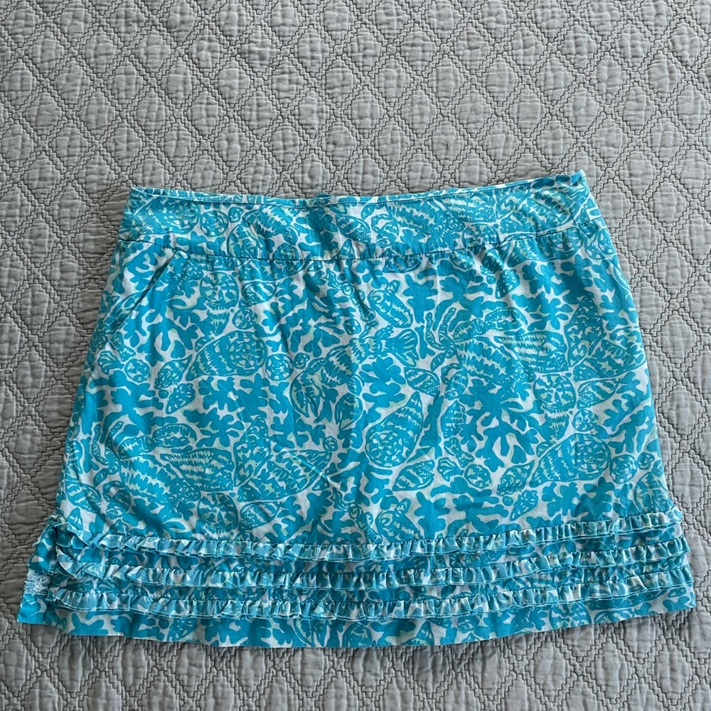 Lily Pulitzer skort!  Seashell print.  Perfect condition! New without tags.